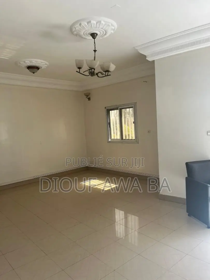 4chbre Appartement dans Appartement F4, Patte d'Oie à Louer