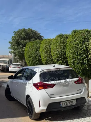 Toyota Auris 2016 Blanc