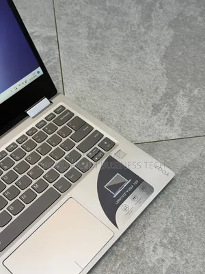 New Lenovo IdeaPad 720S 16GB Intel Core I7 SSD 512GB