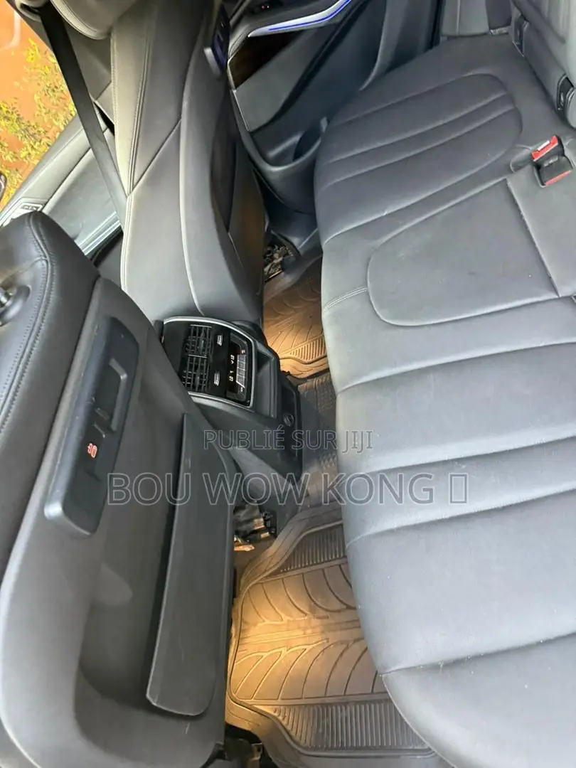 BMW X5 xDrive40i AWD 2020 Noir