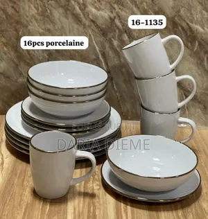 Ensemble 16 Pièces en Porcelaine