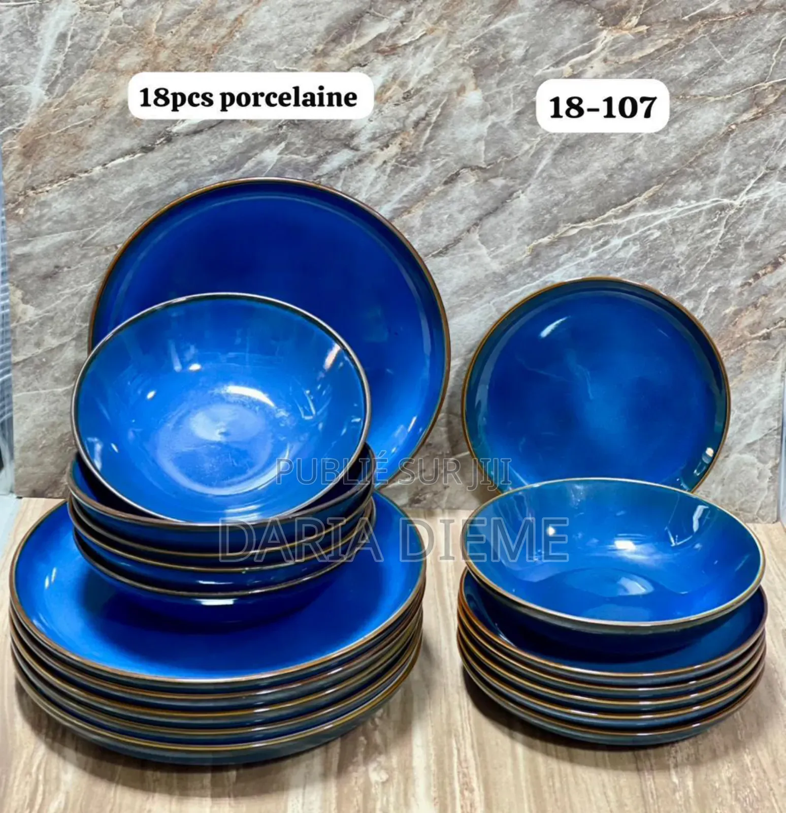 Ensemble 16 Pièces en Porcelaine