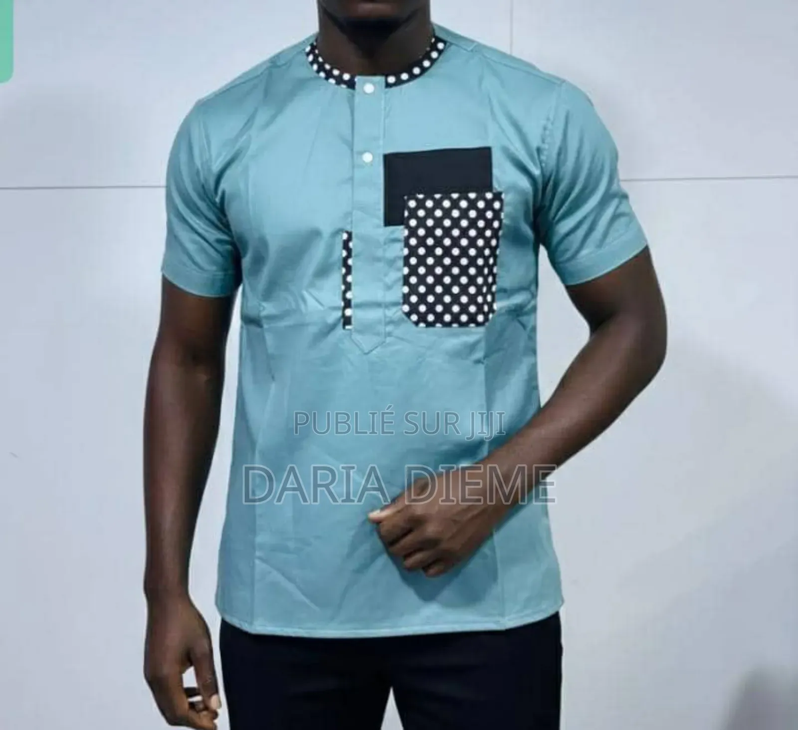 Chemises Manches Courtes