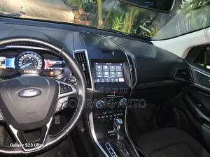 Ford Edge SEL 4dr FWD 2017 Rouge