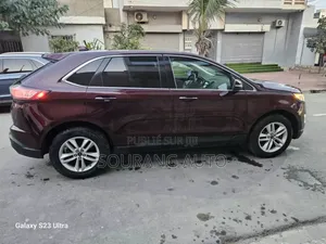 Ford Edge SEL 4dr FWD 2017 Rouge