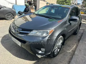 Toyota RAV4 Limited 4dr SUV AWD (2.5L 4cyl 6A) 2015 Gris