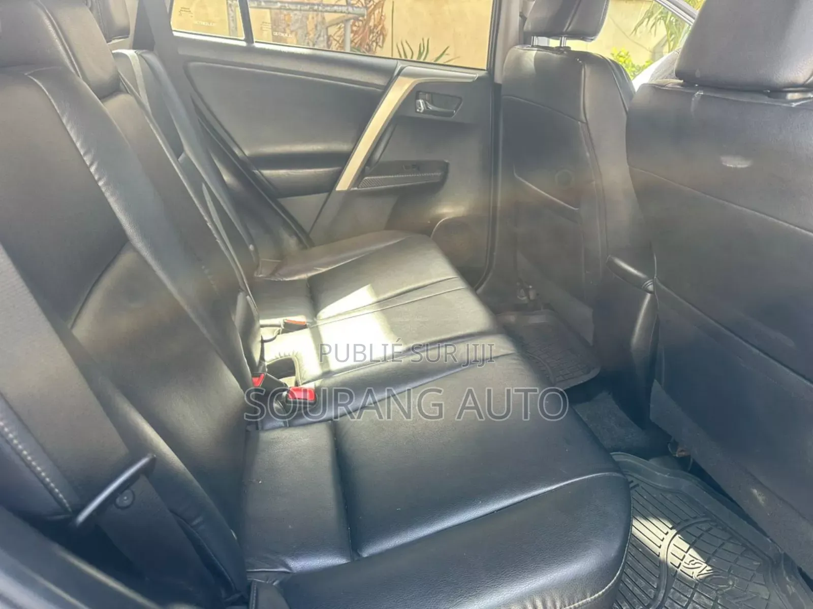 Toyota RAV4 Limited 4dr SUV AWD (2.5L 4cyl 6A) 2015 Gris