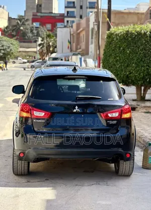 Mitsubishi Outlander 2017 Black