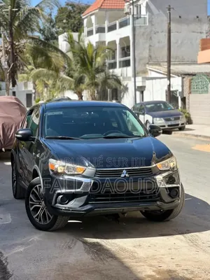 Mitsubishi Outlander 2017 Black