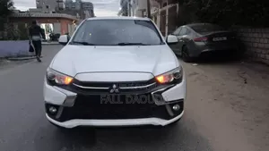 Mitsubishi RVR 2018 Blanc