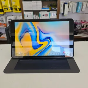 Neuf Samsung Galaxy Tab A 10.1 (2019) 32 GB