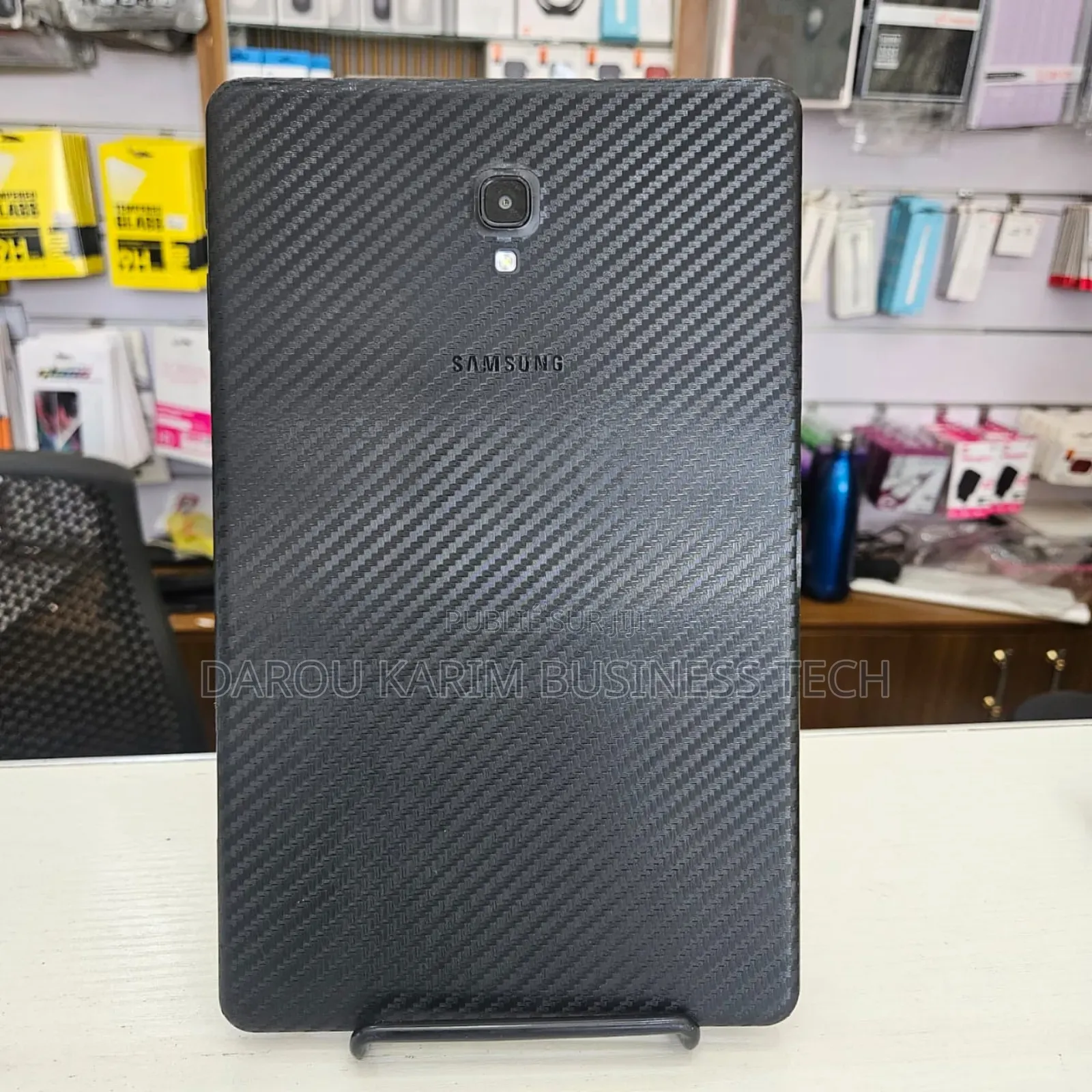 Neuf Samsung Galaxy Tab A 10.1 (2019) 32 GB