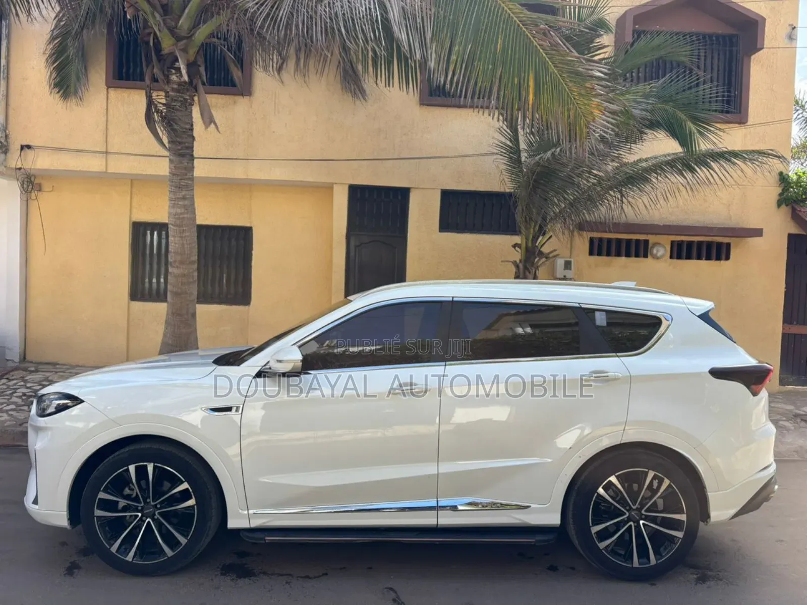 Jetour X70 1.5 7-Seater FWD 2021 Black