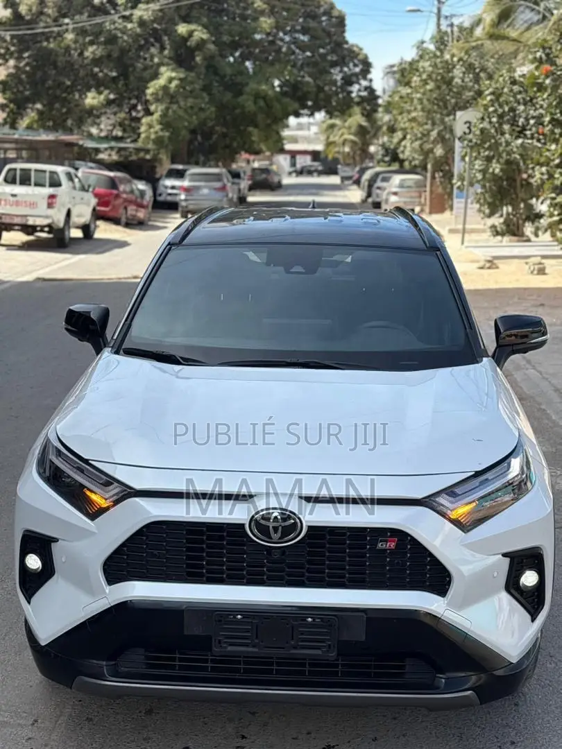 Toyota RAV4 Limited AWD 2024 Blanc