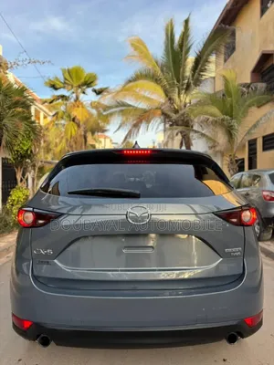 Mazda CX-5 2021 Blue