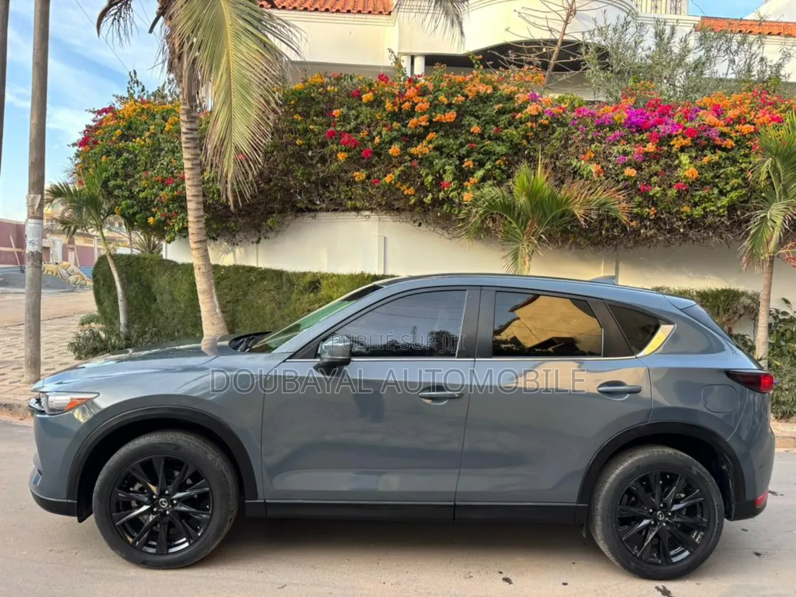 Mazda CX-5 2021 Blue