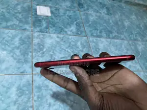 Apple iPhone SE (2022) 128 GB Rouge