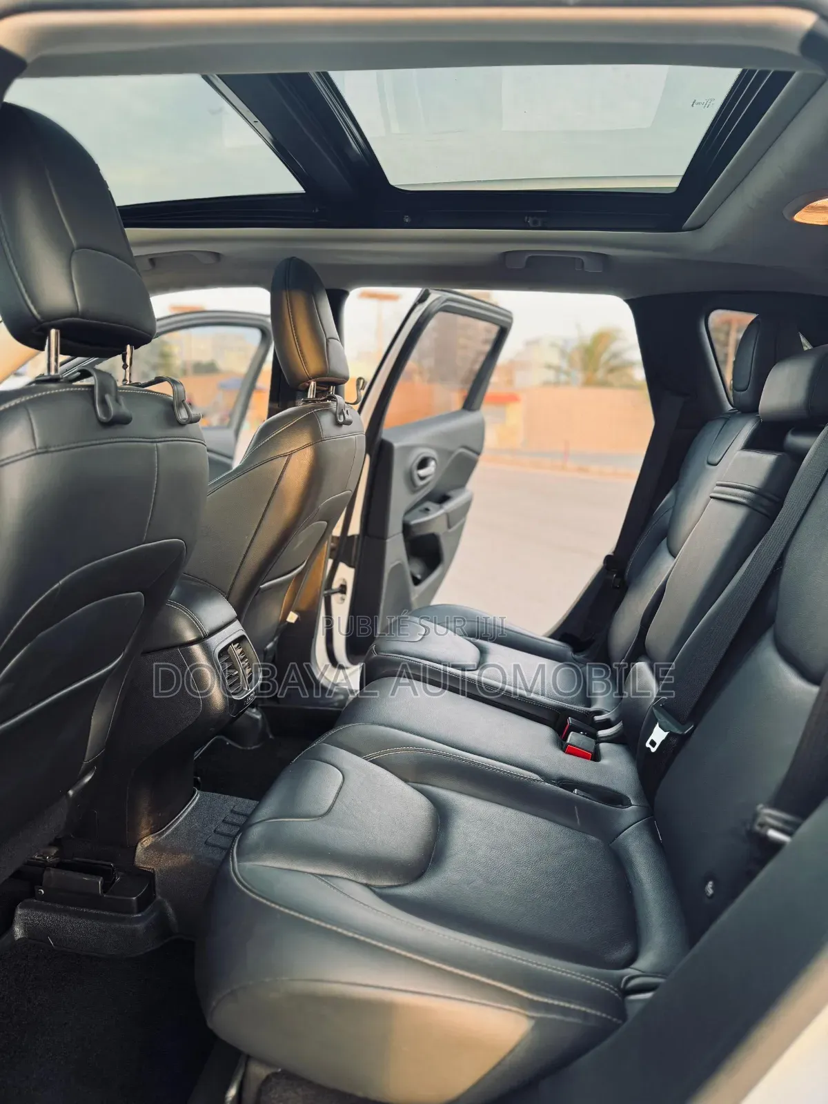 Jeep Cherokee 2017 Black