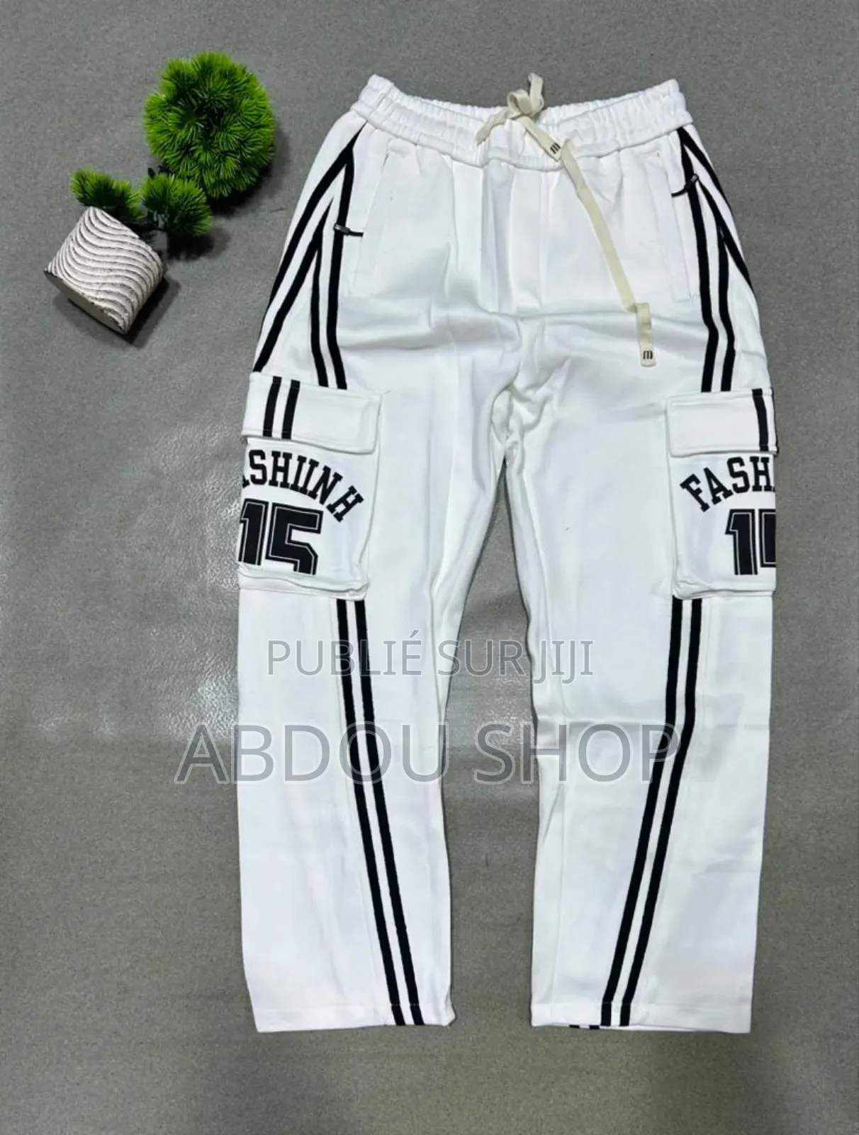 Pantalon Jogging Cargo Disponible