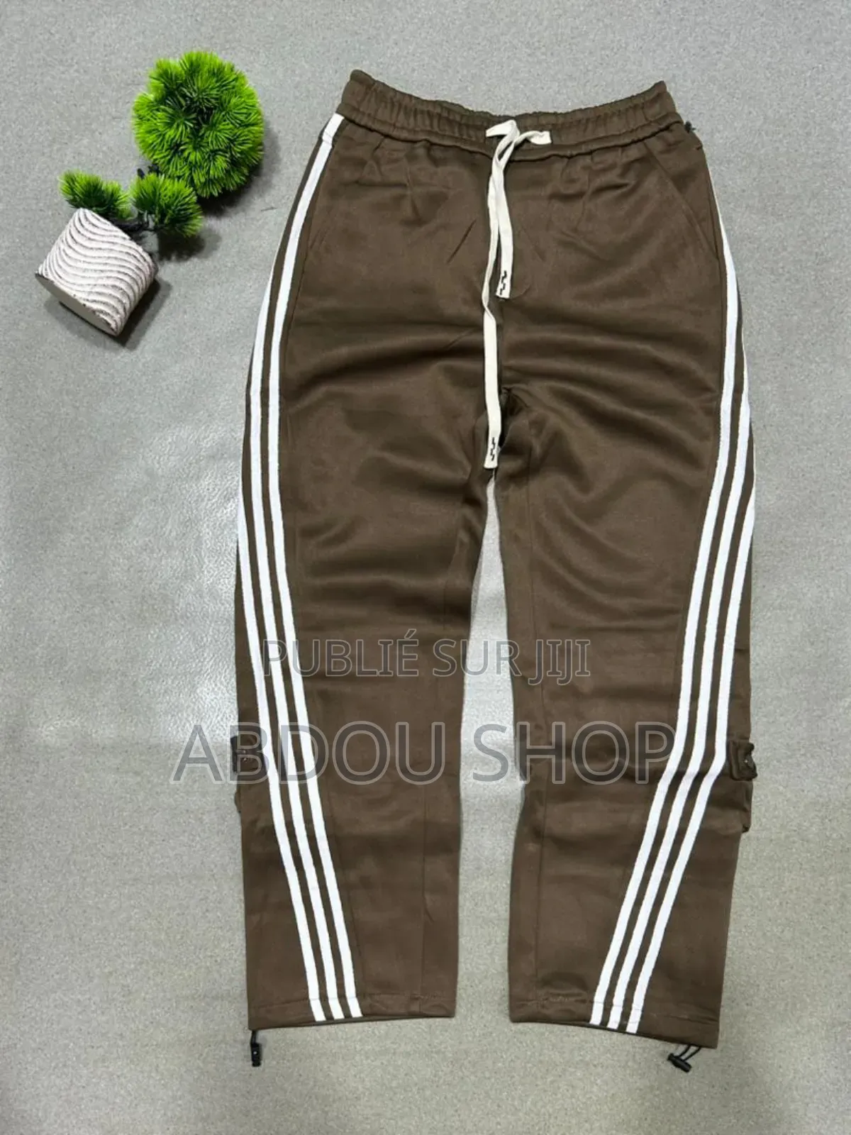 Pantalon Jogging Cargo Disponible