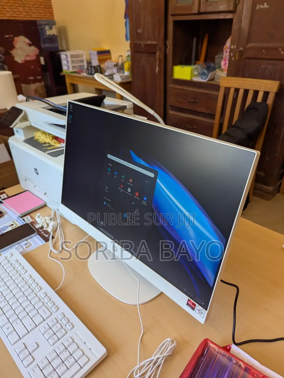 New Ordinateur De Bureau HP 290 G4 All-in-One 8GB AMD Ryzen 7 SSD 256GB