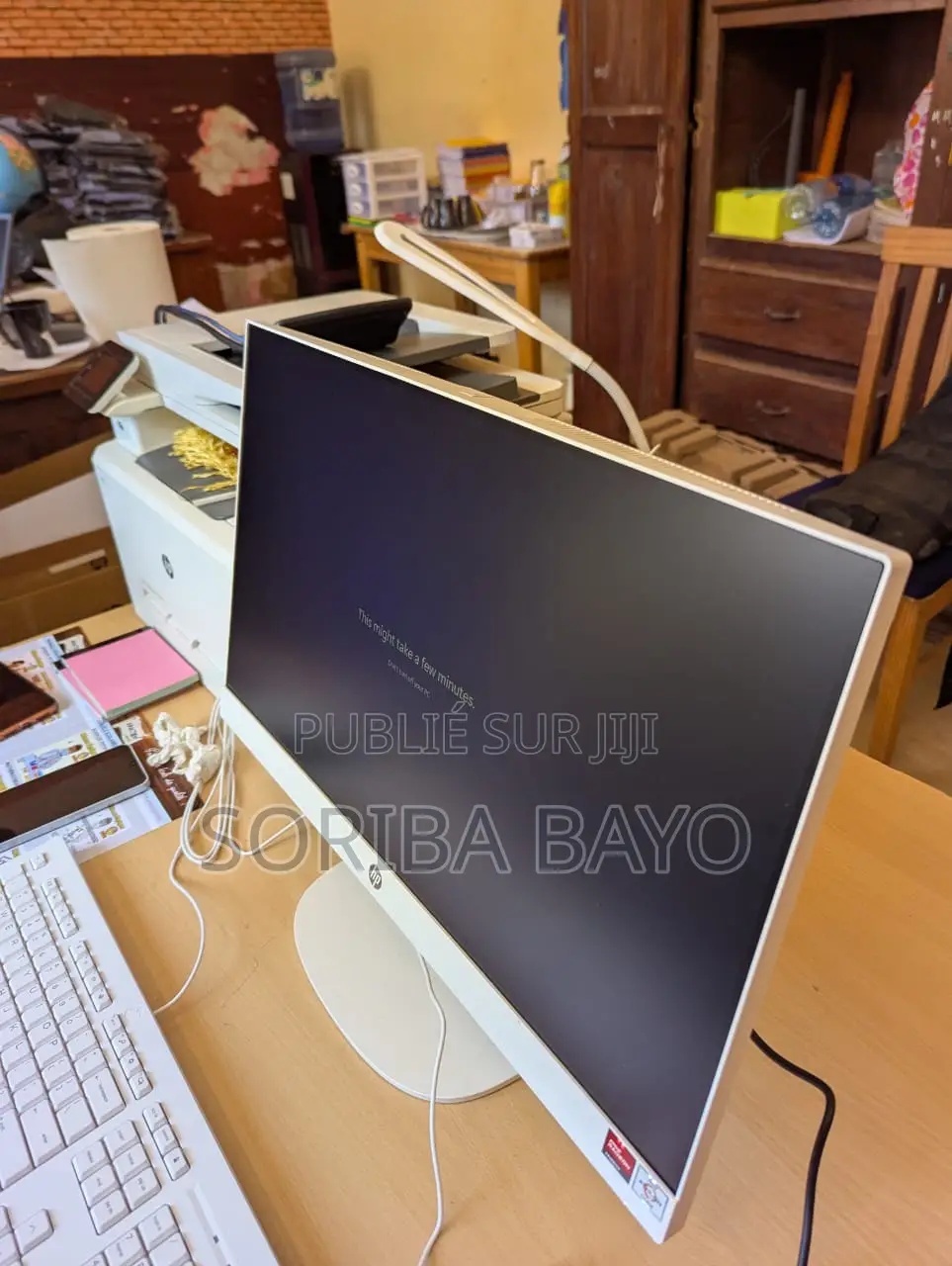 New Ordinateur De Bureau HP 290 G4 All-in-One 8GB AMD Ryzen 7 SSD 256GB