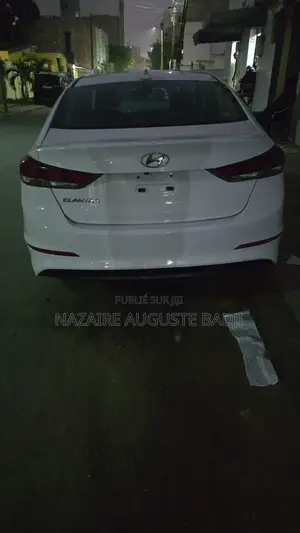 Hyundai Elantra 2017 Blanc