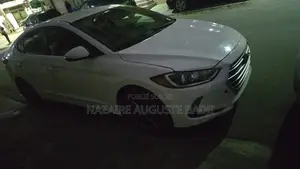 Hyundai Elantra 2017 Blanc