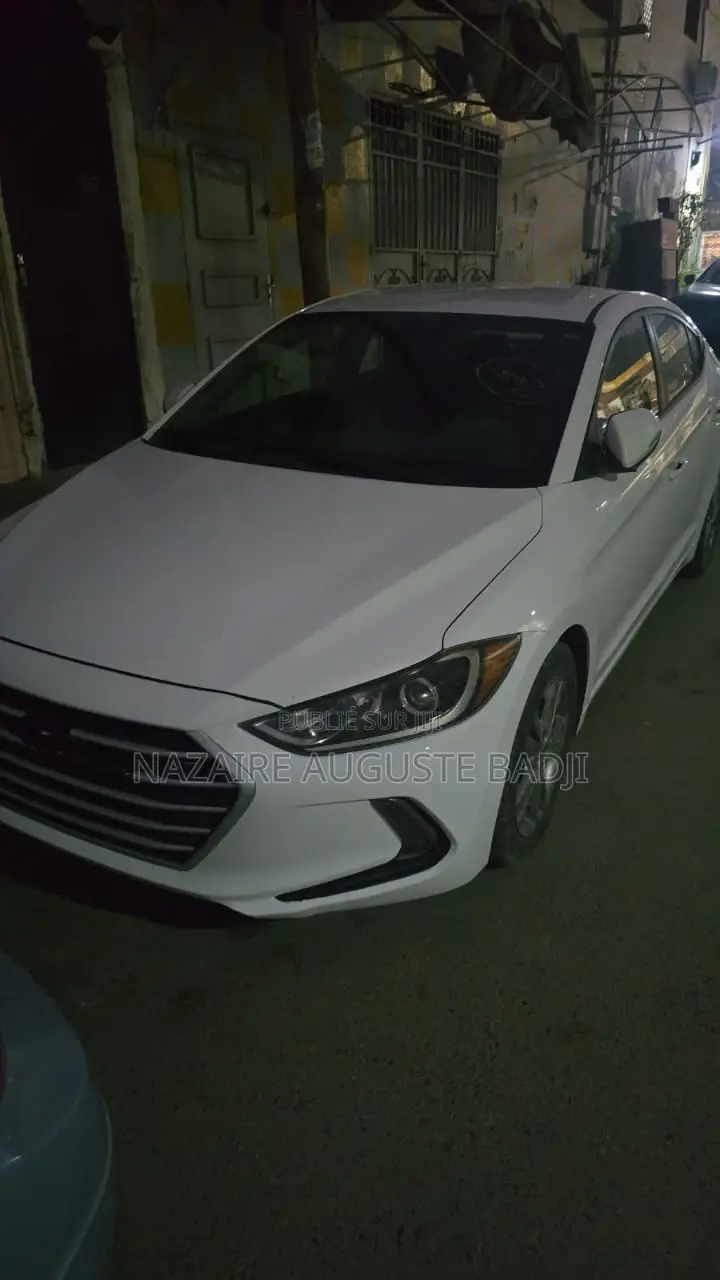 Hyundai Elantra 2017 Blanc