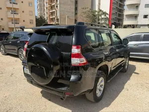 Toyota Land Cruiser Prado 2011 Black