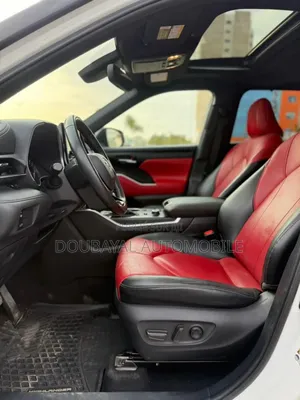 Toyota Highlander Limited 2021 Black