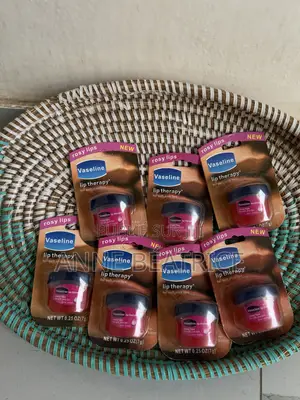 Lips Therapy Vaseline