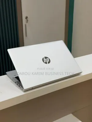 New Ordinateur Portable HP ProBook 445 G9 16GB AMD Ryzen 7 SSD 512GB