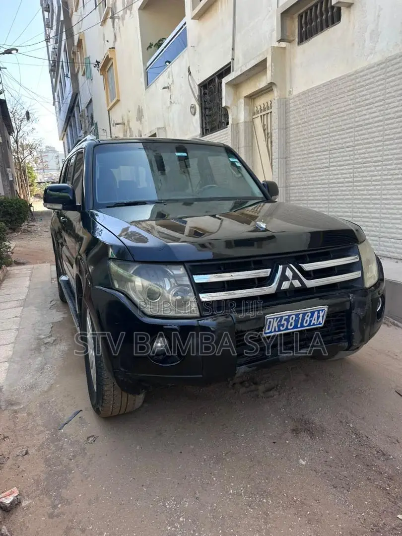 Mitsubishi Pajero 3.2 Di-Dc GLS 2010 Black