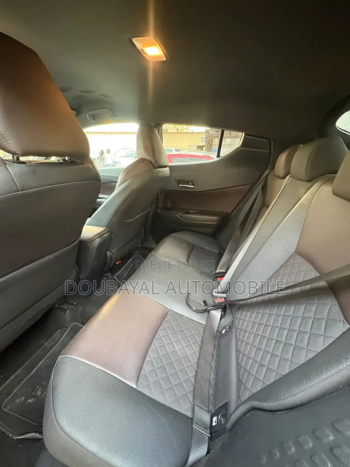 Toyota C-HR 2017 Blanc