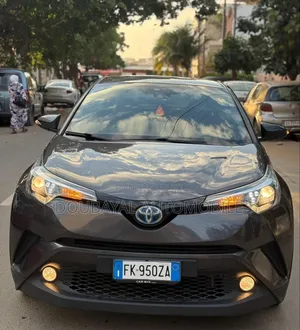 Toyota C-HR 2017 Blanc