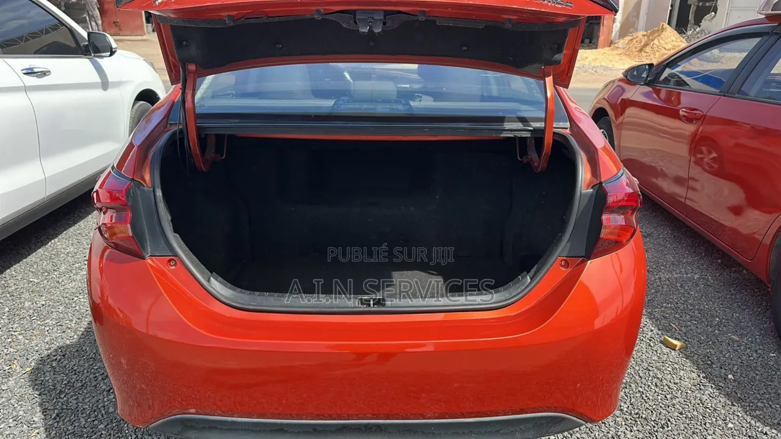 Toyota Corolla 2018 Orange