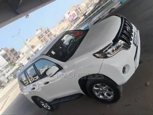 Toyota Land Cruiser Prado 2017 Blanc