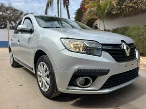 Renault Super 2020 Gris