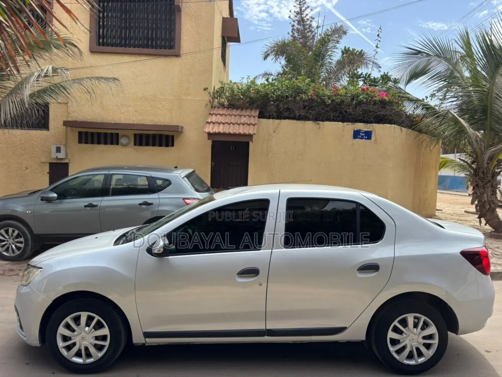 Renault Super 2020 Gris