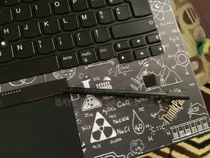 New Lenovo Thinkpad X1 Yoga 16GB Intel Core I7 SSD 1T