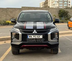 Mitsubishi L200 2024 Black