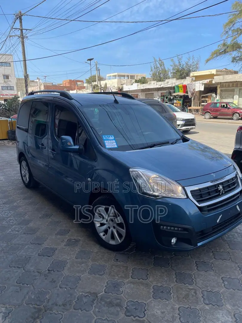 Peugeot Partenaire 2016 Blue
