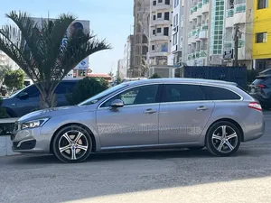 Peugeot 308 2018 Gris
