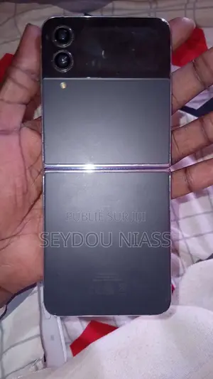 Samsung Z 16 GB Black