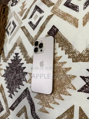 Apple iPhone 16 Pro 1 TB