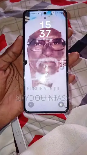 Samsung Z 16 GB Black