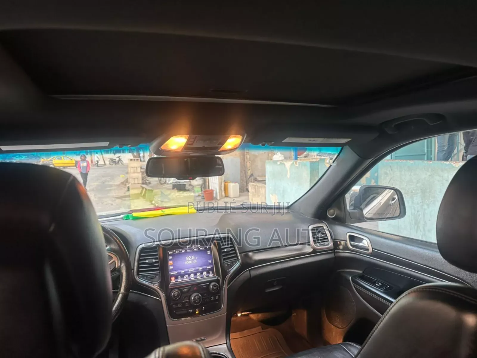 Jeep Grand Cherokee Limited 4dr SUV 4WD (3.6L 6cyl 8A) 2015 Gris