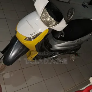 Peugeot Tweet 2010 Jaune