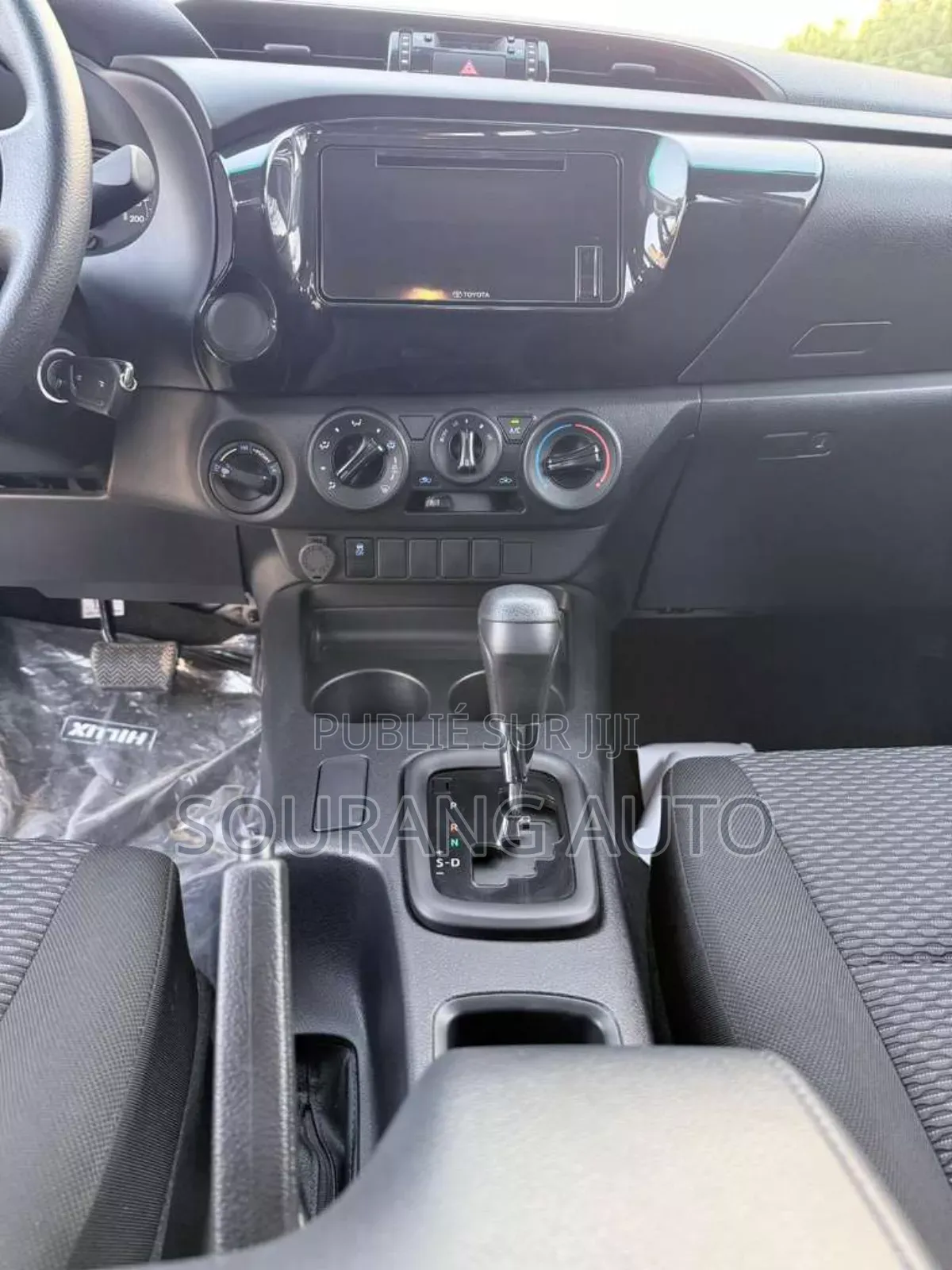 Toyota Hilux 2025 Blanc